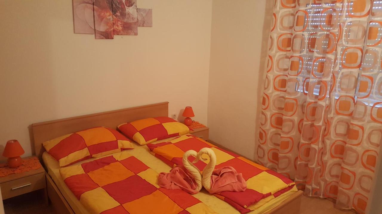 Apartments Jannine Biograd Na Moru Exterior foto